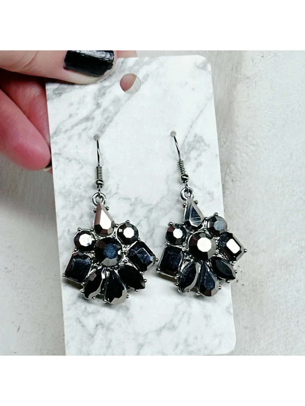 3201. Silvertone Bling Earrings